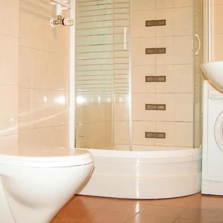 One-bedroom In Appartement *
